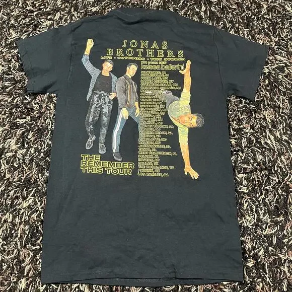 Jonas Brothers  The Remember This Tour Black T Shirt Adult Sz S New - Picture 3 of 5
